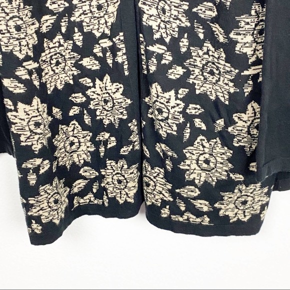 J. JILL Black Gold Floral One Button Longline Cardigan, Size Large - Picture 6 of 9